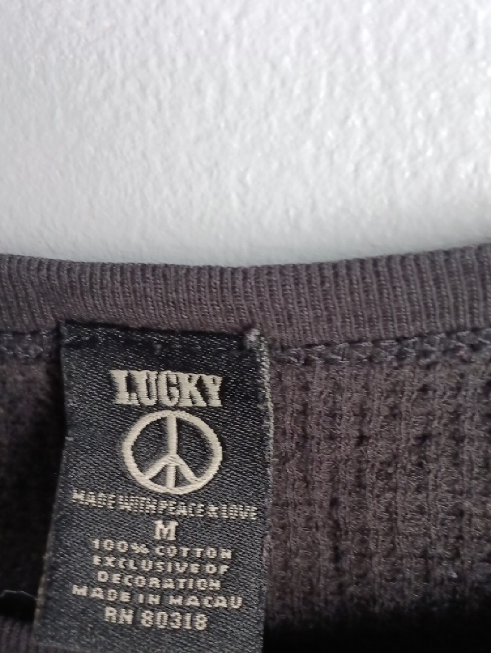 Vintage Lucky Brand Black Cotton Long Sleeve Tee Shirt - Picture 2 of 4